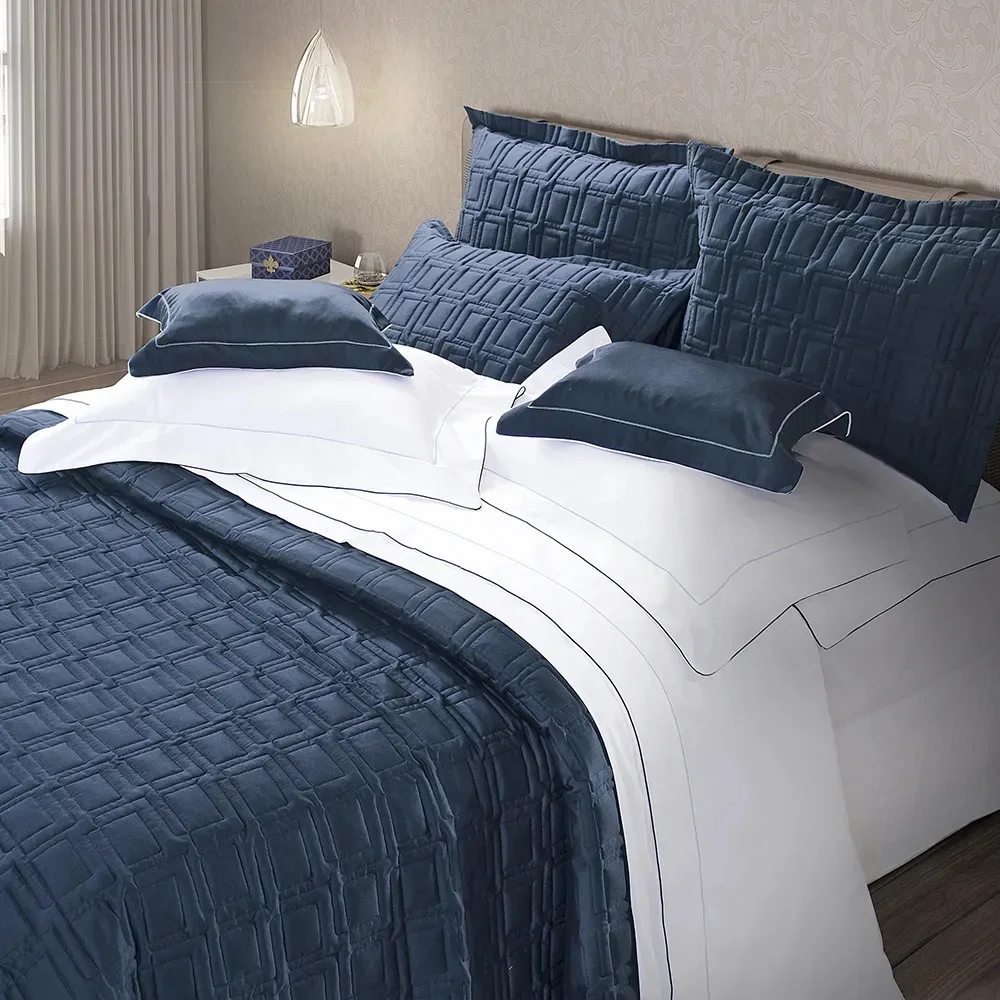 JOGO DE CAMA CONSTANTINE - BRANCO E MARINHO 300FIOS