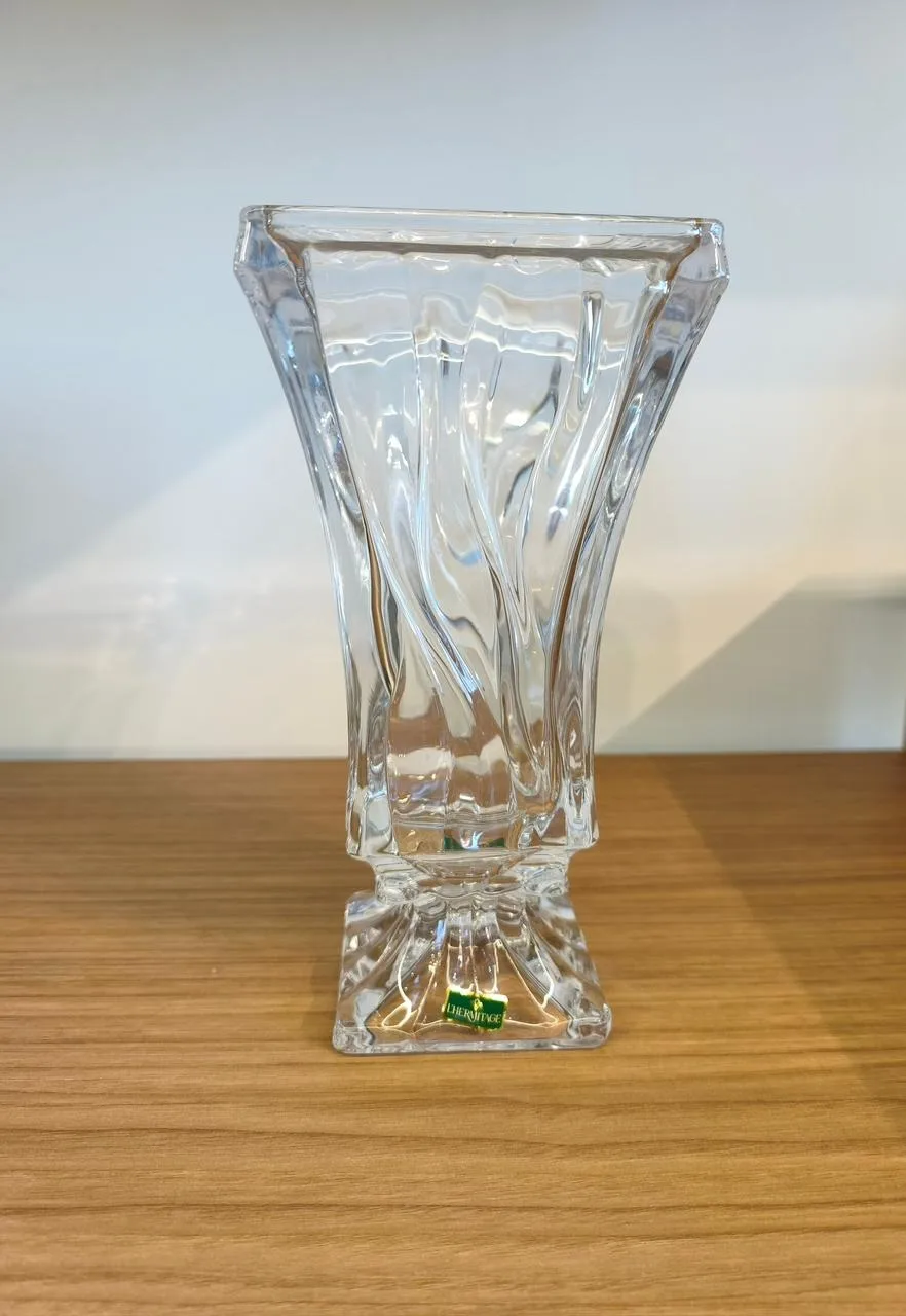 VASO FLOREIRO ONDAS