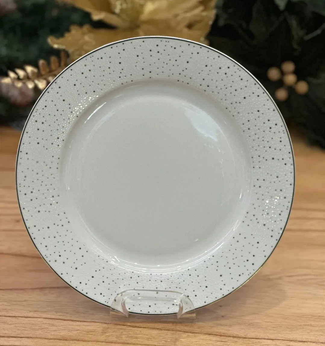 JOGO 4 PRATOS PORCELANA BONE FRISO DE OURO
