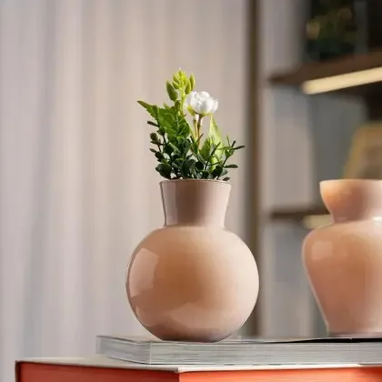 mini vaso jasmine bege em cristal