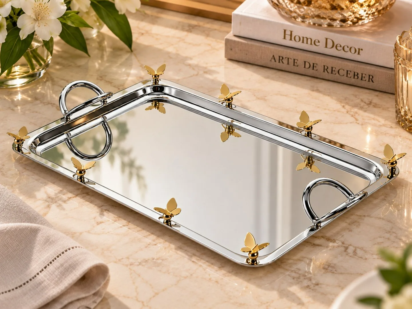 BANDEJA DE METAL COM DETALHES DE BORBOLETA